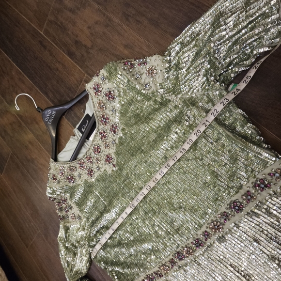 Beautiful sequence dress - Picture 13 of 15